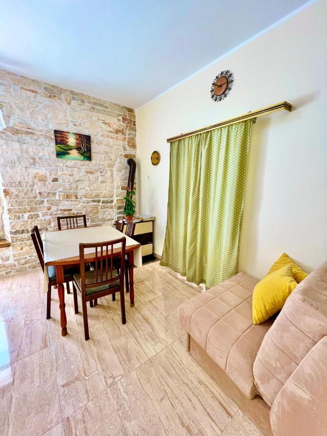 The Green House - 20M From The Beach Novigrad Istria Eksteriør billede